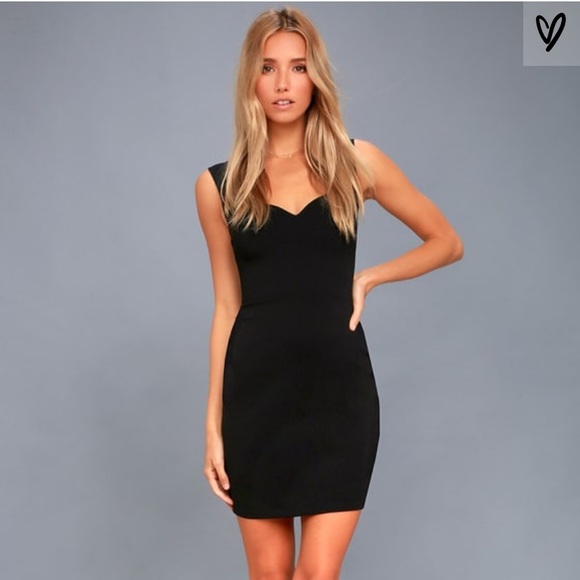 lulus little black dress